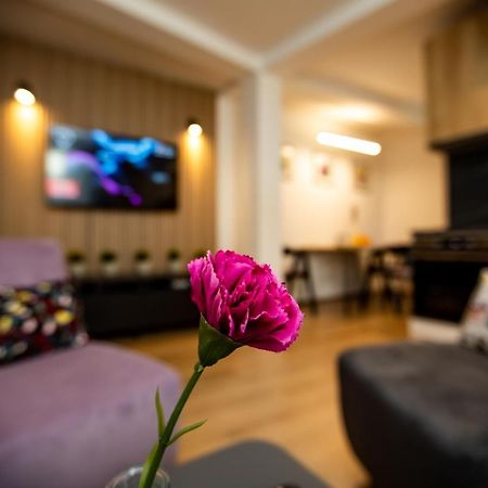 Charming Apartment In Shtip'S Downtown Štip Exteriör bild
